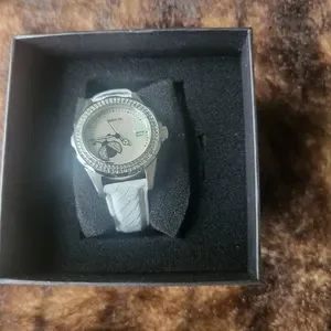 Invicta | Accessories | New Invicta White Silver Ladybug 